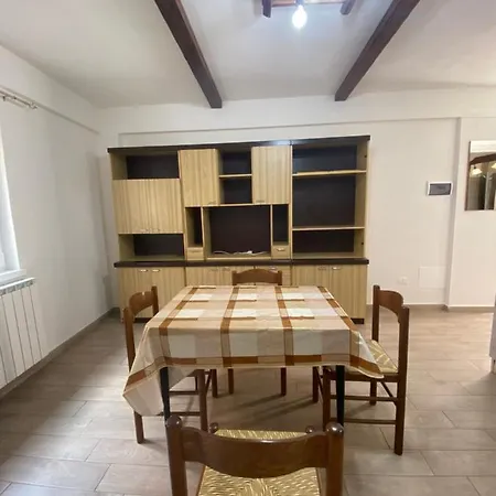 Appartamento Valerio Διαμέρισμα Castel Di Sangro